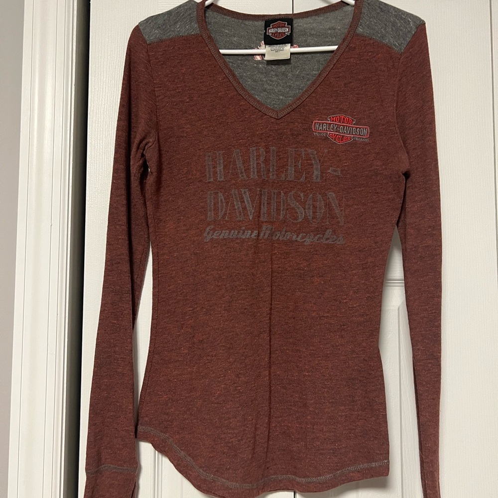 Womens Harley Davidson long sleeve small